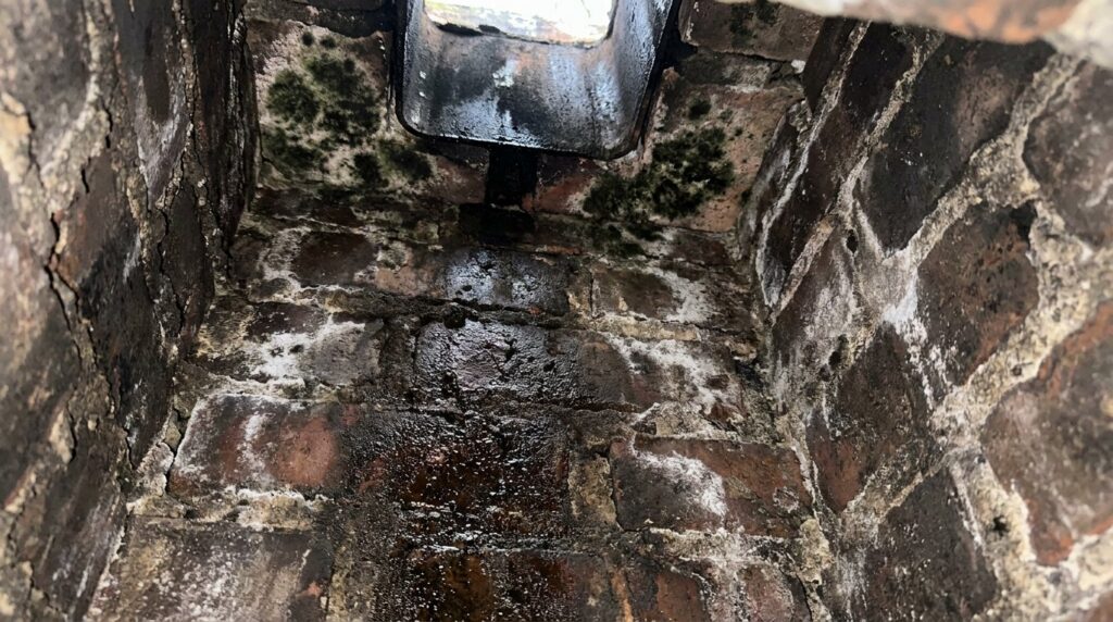 chimney water damage indicators